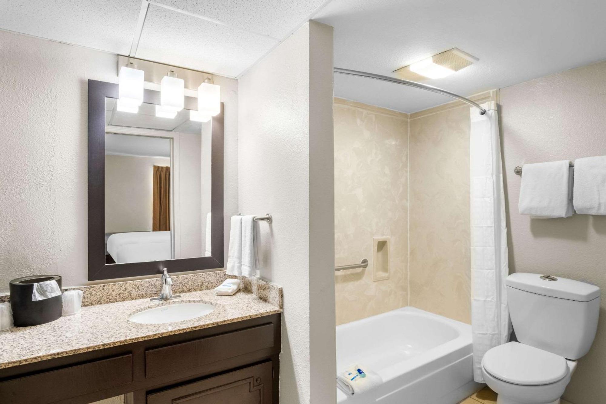 Rodeway Inn Waco Dış mekan fotoğraf