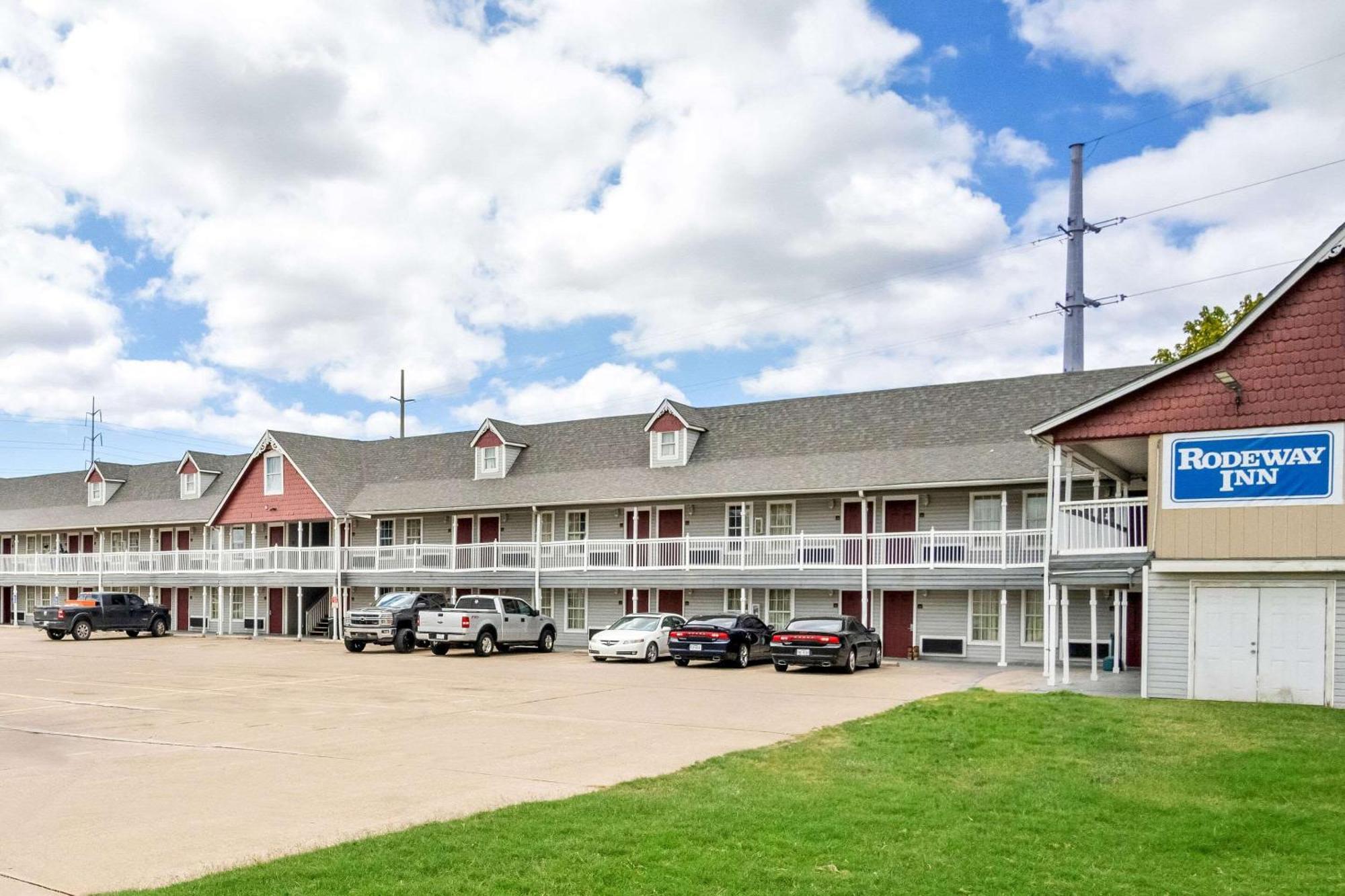 Rodeway Inn Waco Dış mekan fotoğraf