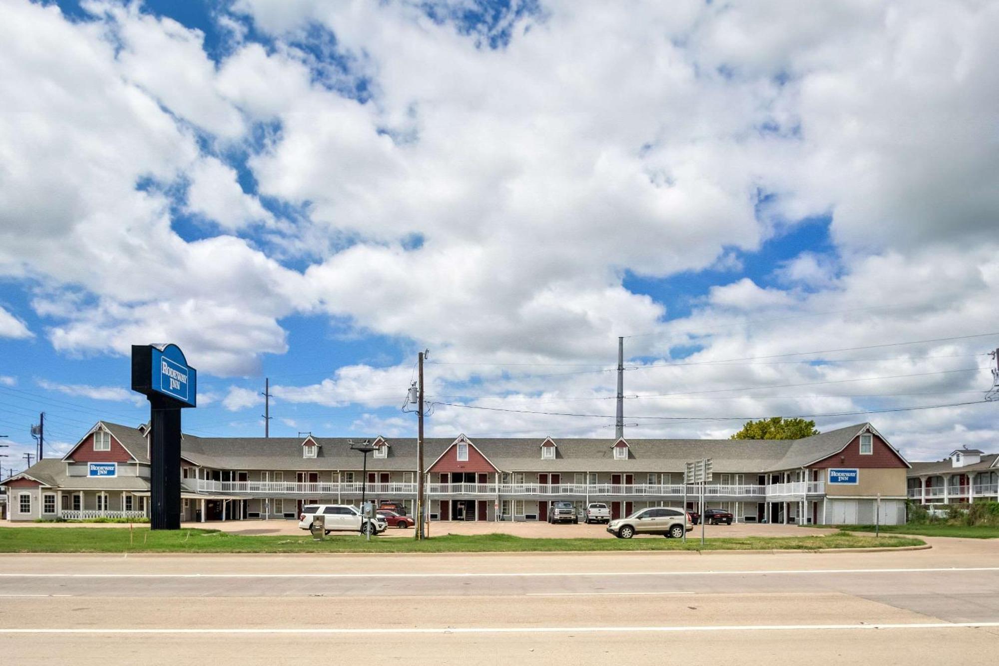 Rodeway Inn Waco Dış mekan fotoğraf