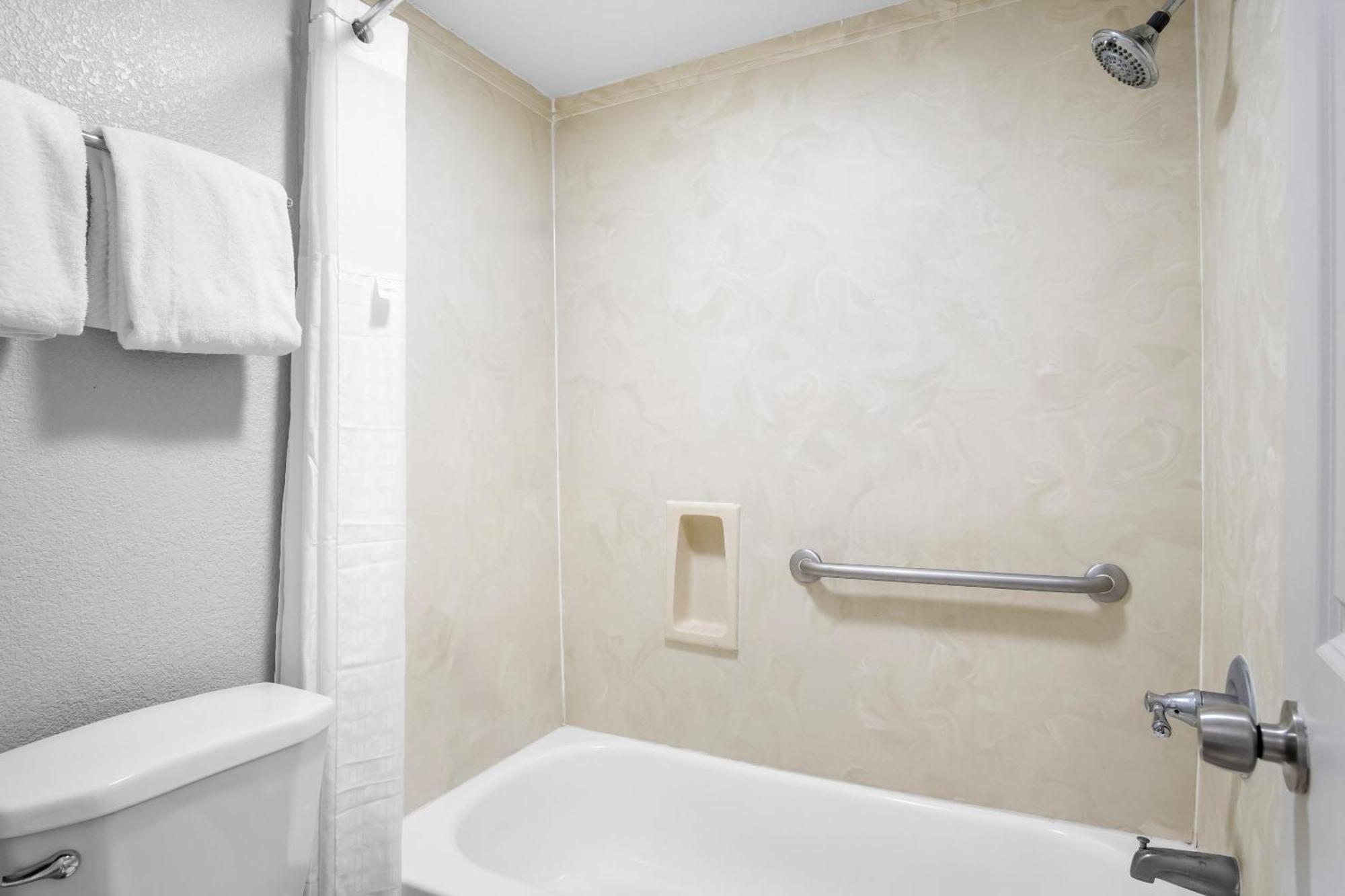 Rodeway Inn Waco Dış mekan fotoğraf