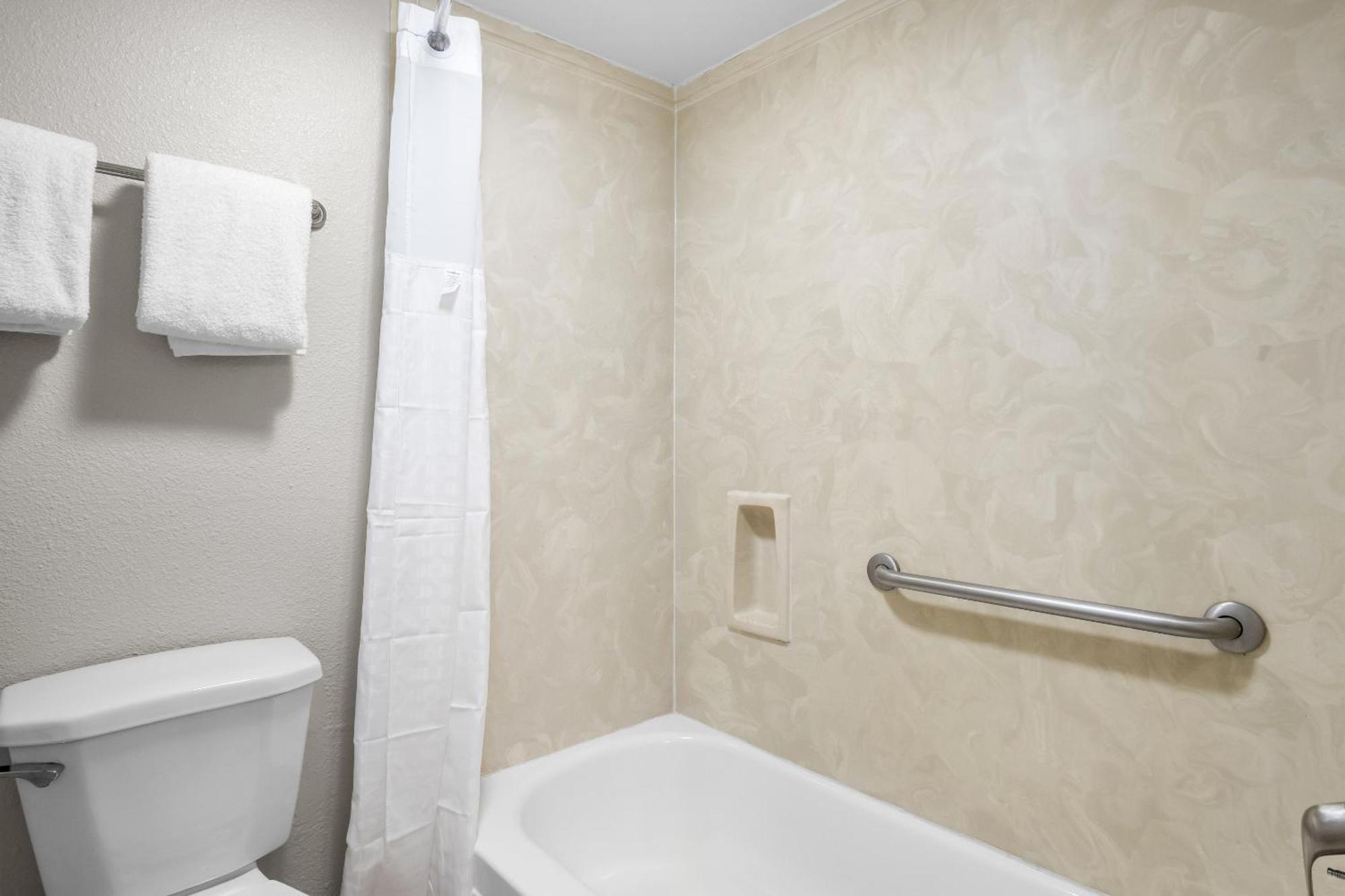 Rodeway Inn Waco Dış mekan fotoğraf